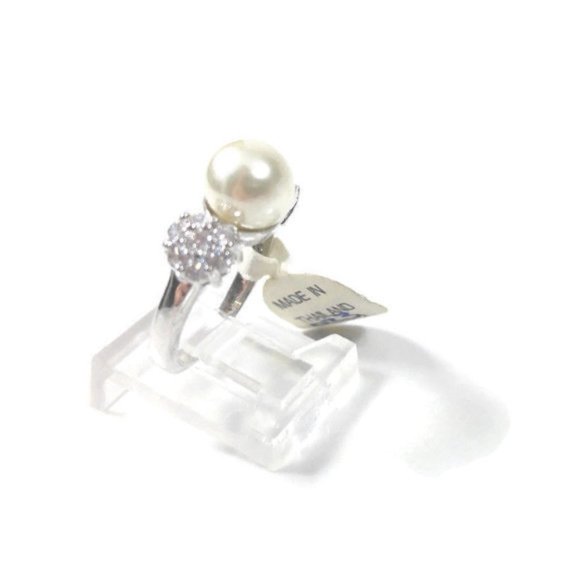 Pearl  CZ Ring Silver Plated Solitaire CZ Cluster - Picture 3 of 8